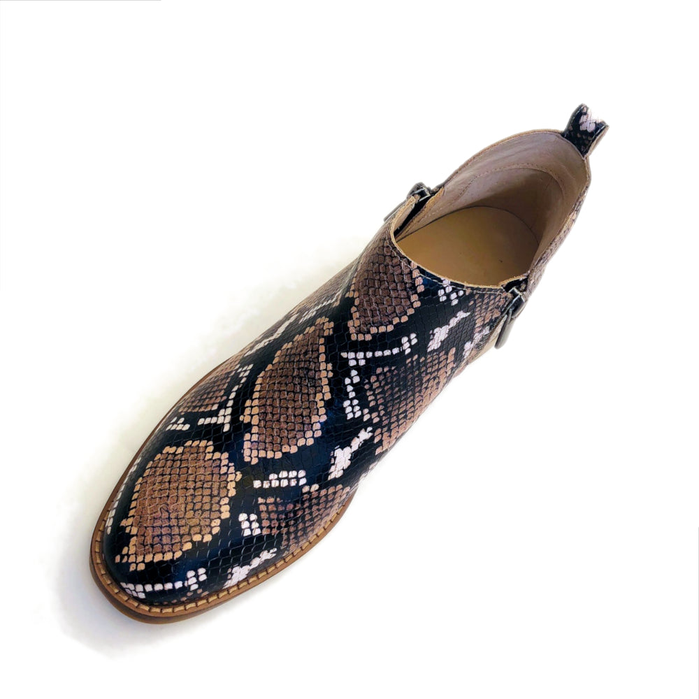 Aya Boots - Snake Print