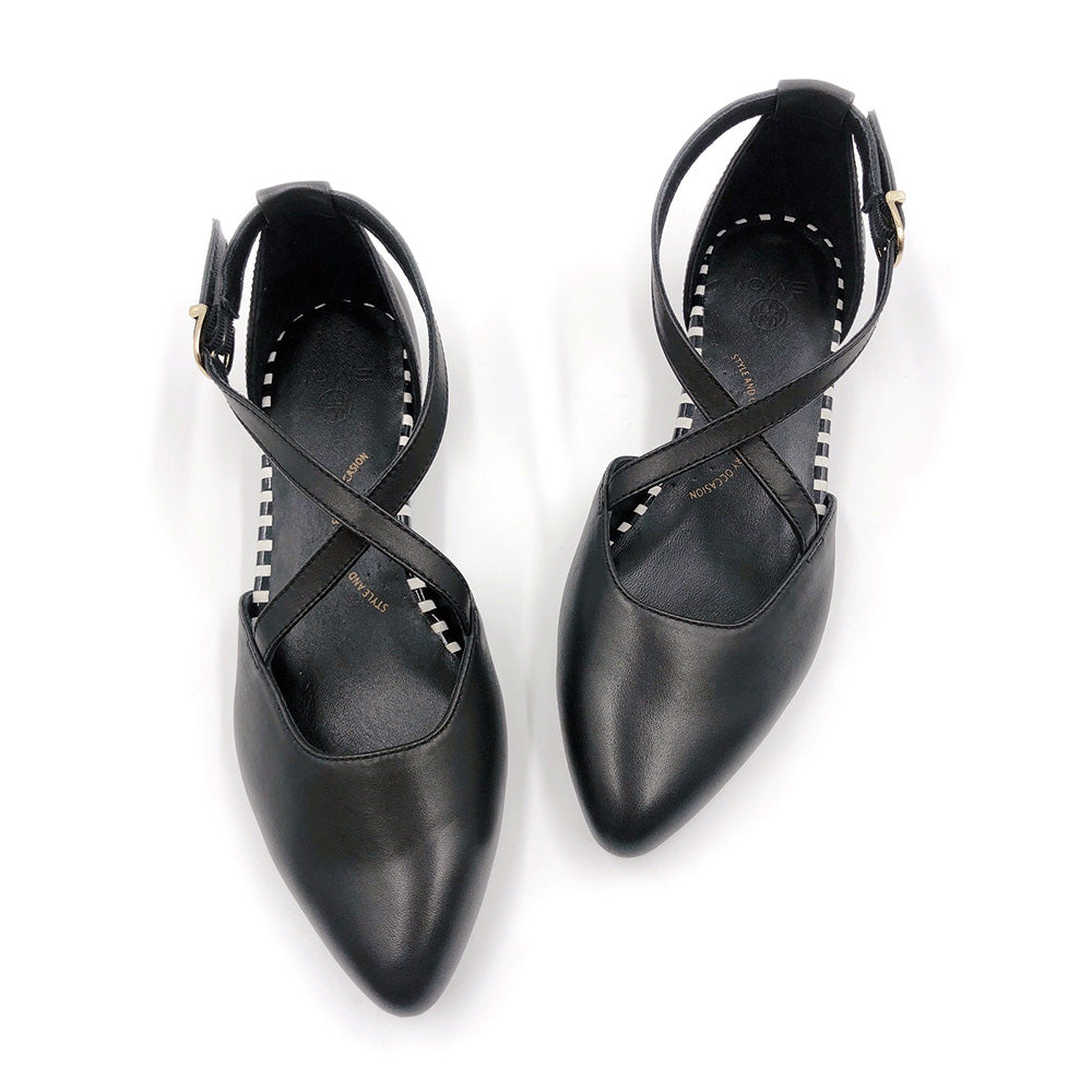 Black flat shoe, arch support, wide feet friendly, comfortable work shoe, shoes for office 