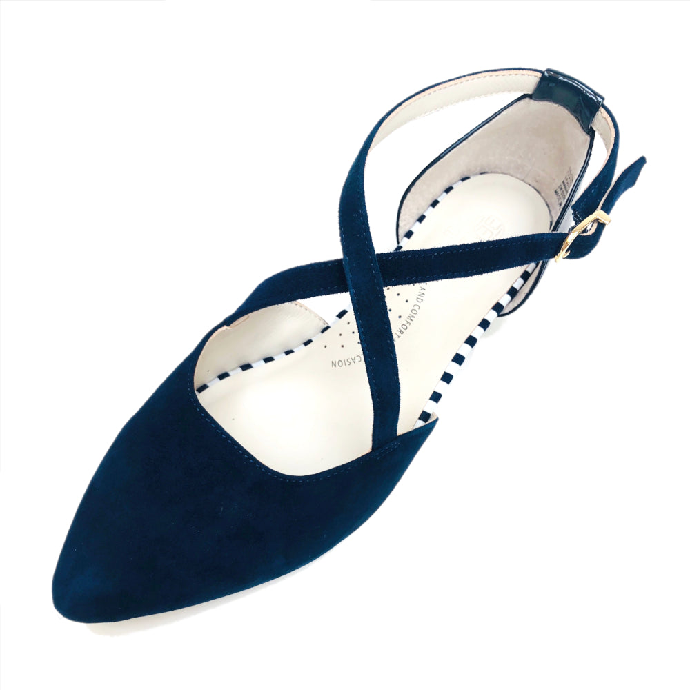 Navy Color flat shoe, arch support, wide toe, comfortable work shoe, shoes for office