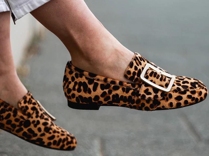 Leopard print flats store with arch support